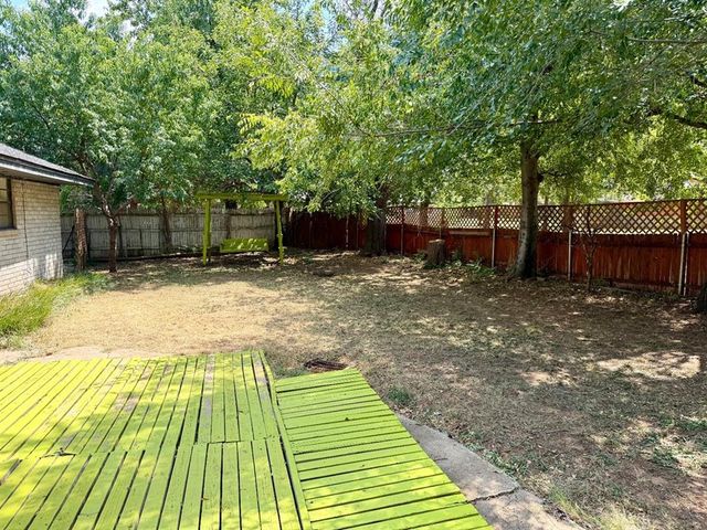 6612 Crow Circle, Oklahoma City, OK 73132