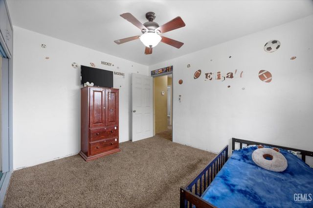 2901 Berkeley Street, Bakersfield, CA 93305