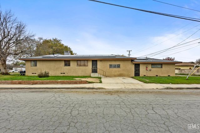 2901 Berkeley Street, Bakersfield, CA 93305