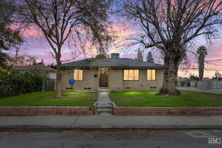 2901 Berkeley Street, Bakersfield, CA 93305