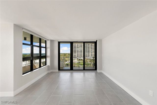 320 Seaview CT 512, Marco Island, FL 34145