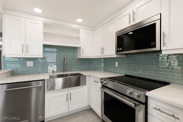 320 Seaview CT 512, Marco Island, FL 34145