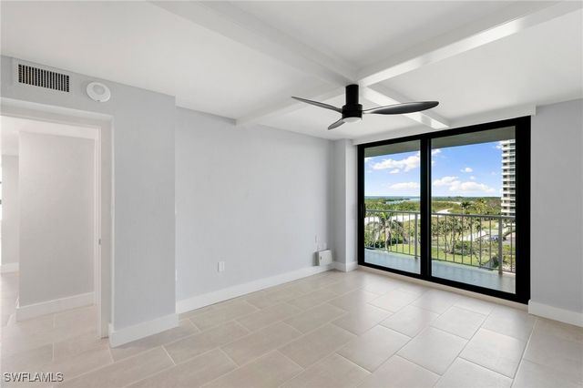 320 Seaview CT 512, Marco Island, FL 34145