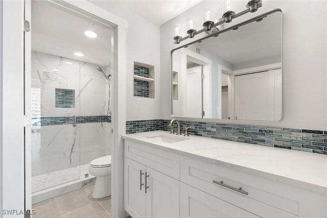 320 Seaview CT 512, Marco Island, FL 34145