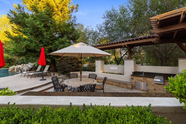 5869 Granite Hills Dr, Granite Bay, CA 95746