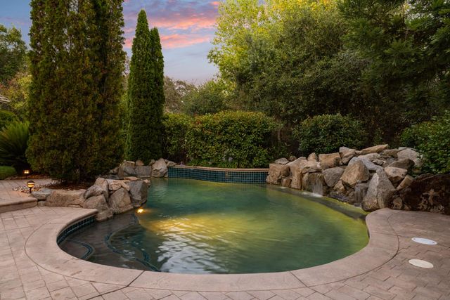 5869 Granite Hills Dr, Granite Bay, CA 95746