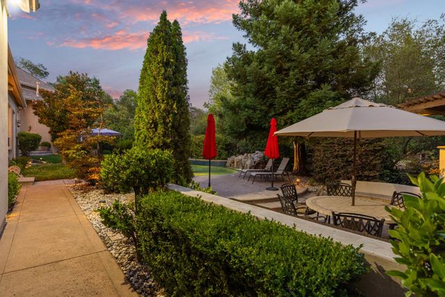 5869 Granite Hills Dr, Granite Bay, CA 95746