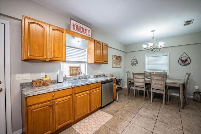 3004 AVENUE S NW, Winter Haven, FL 33881