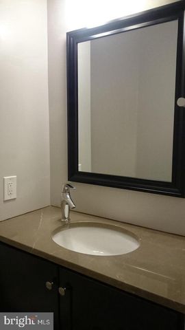 1415 MAYFLOWER DR, Mclean, VA 22101