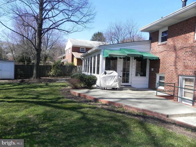 1415 MAYFLOWER DR, Mclean, VA 22101