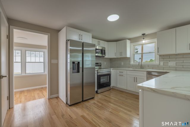 14 Catherine Court, Milford, CT 06460