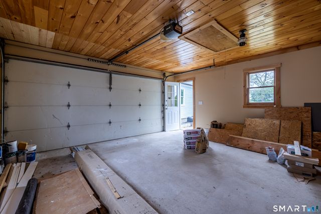 14 Catherine Court, Milford, CT 06460
