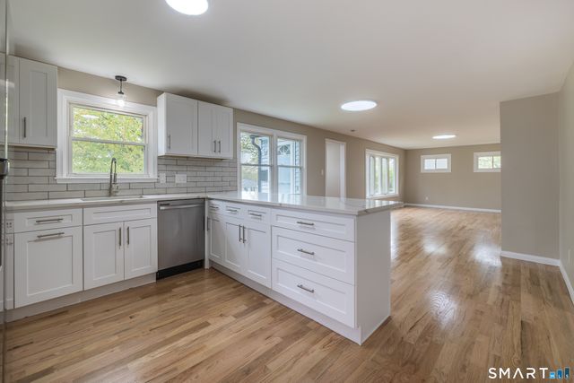 14 Catherine Court, Milford, CT 06460