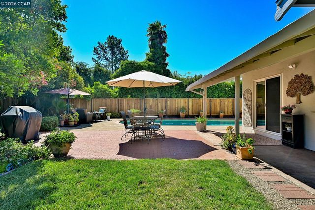 3691 Liscome Way, Concord, CA 94518