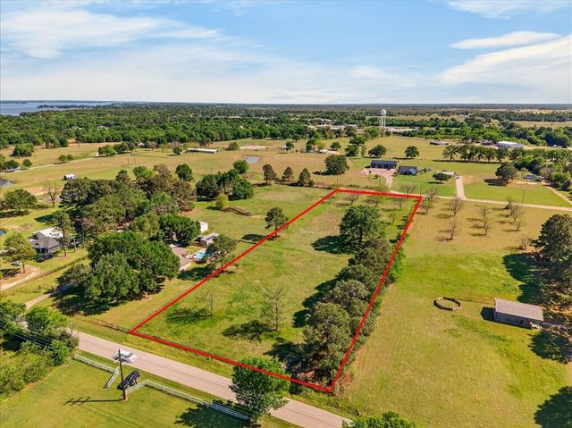 000 E. Will White Rd., Tool, TX 75143