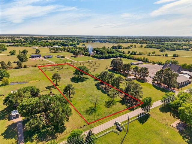 000 E. Will White Rd., Tool, TX 75143