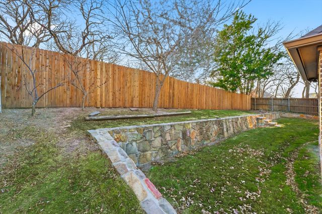 8652 Wishing Tree Lane, North Richland Hills, TX 76182