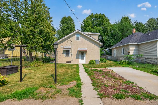 3643 Queen Avenue N, Minneapolis, MN 55412