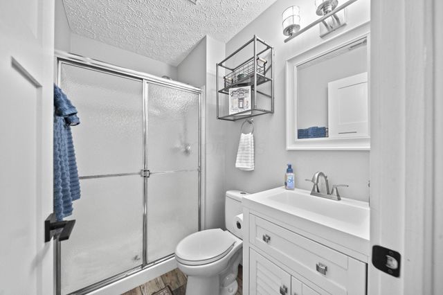 8320 Tegmen Street, Columbus, OH 43240