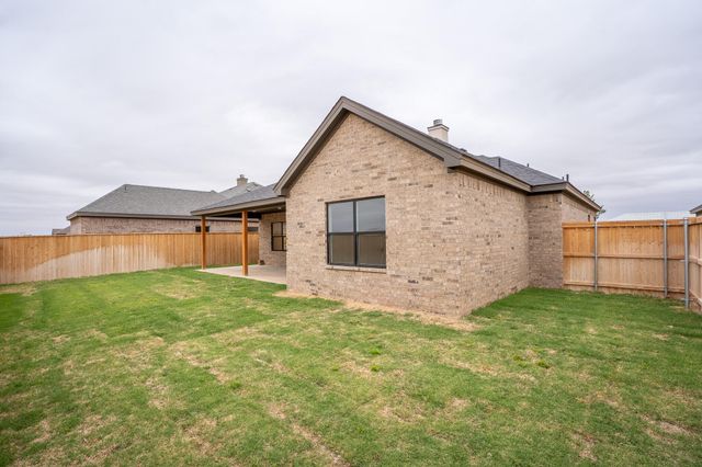 1115 N 6th Street, Wolfforth, TX 79382