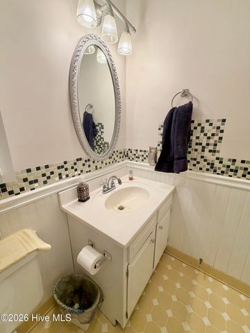 2012 Hwy 258 N, Kinston, NC 28504