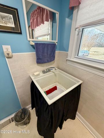 2012 Hwy 258 N, Kinston, NC 28504