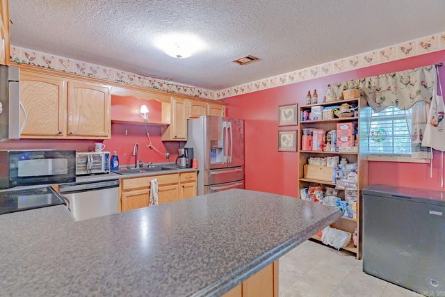 1302 Walker St, Paragould, AR 72450