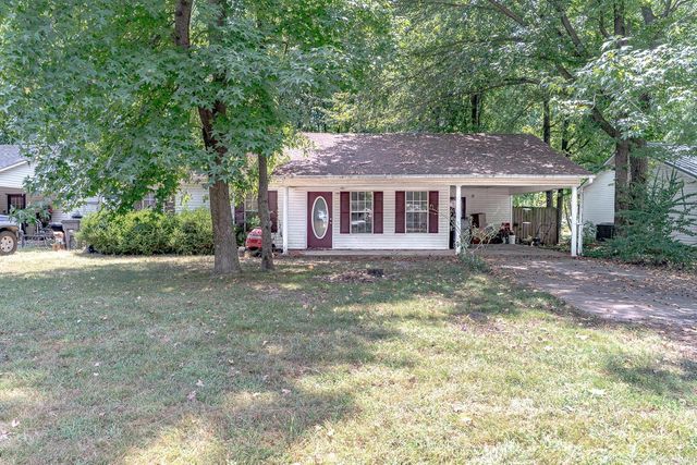 1302 Walker St, Paragould, AR 72450