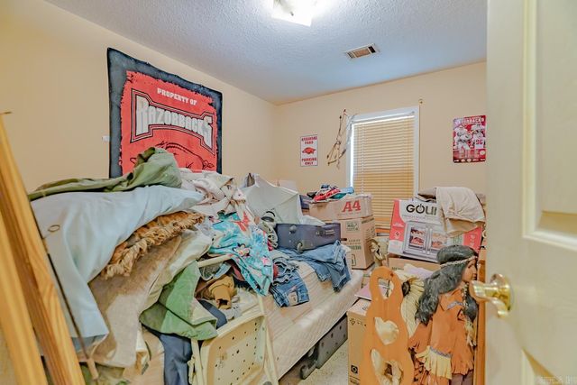 1302 Walker St, Paragould, AR 72450