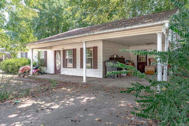 1302 Walker St, Paragould, AR 72450