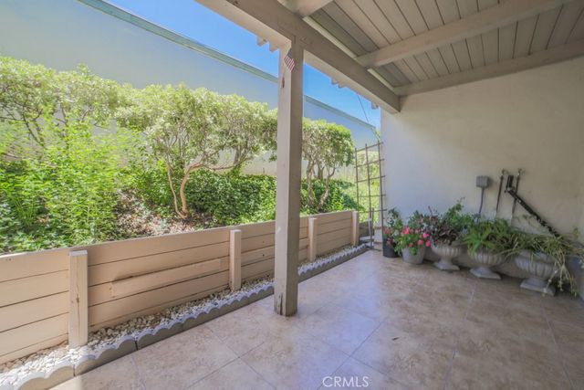 23732 Hillhurst Drive 23, Laguna Niguel, CA 92677