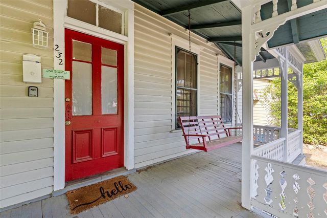 232 NW 4TH AVENUE, Gainesville, FL 32601