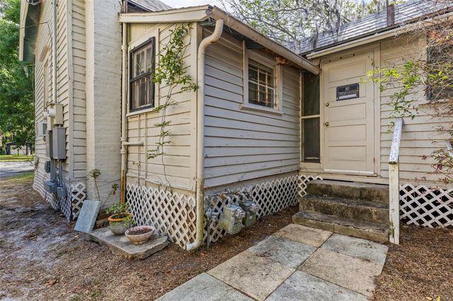 232 NW 4TH AVENUE, Gainesville, FL 32601