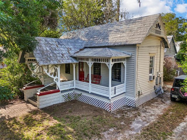 232 NW 4TH AVENUE, Gainesville, FL 32601