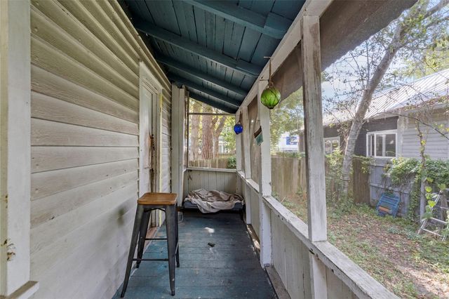 232 NW 4TH AVENUE, Gainesville, FL 32601