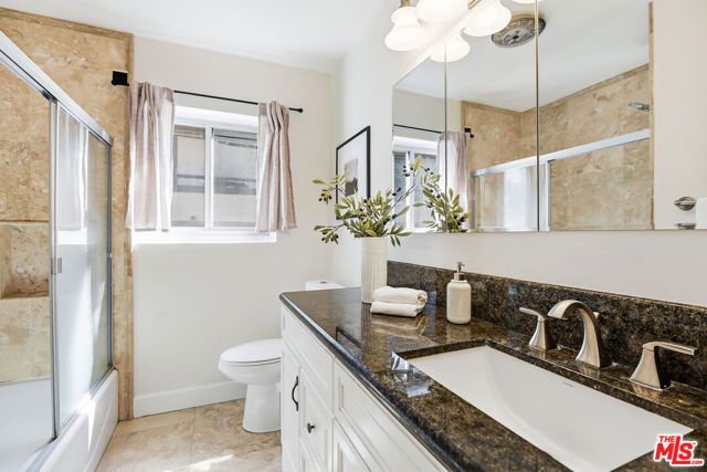 8358 Manitoba Street 8, Playa Del Rey (los Angeles), CA 90293