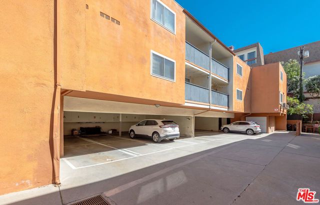 8358 Manitoba Street 8, Playa Del Rey (los Angeles), CA 90293