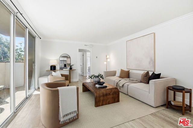 8358 Manitoba Street 8, Playa Del Rey (los Angeles), CA 90293