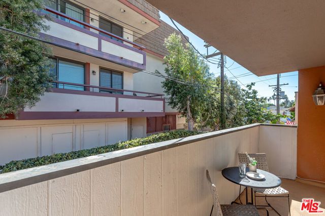 8358 Manitoba Street 8, Playa Del Rey (los Angeles), CA 90293