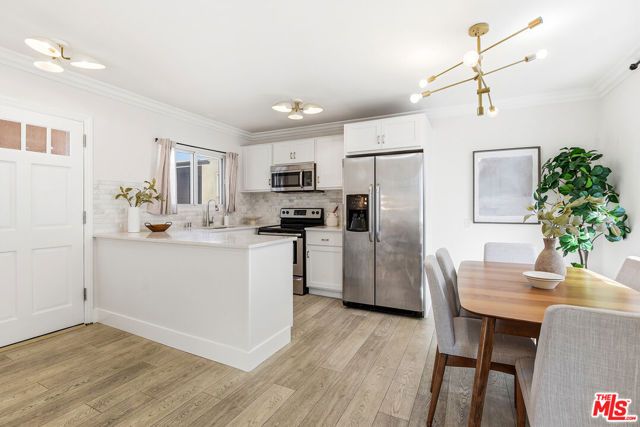 8358 Manitoba Street 8, Playa Del Rey (los Angeles), CA 90293