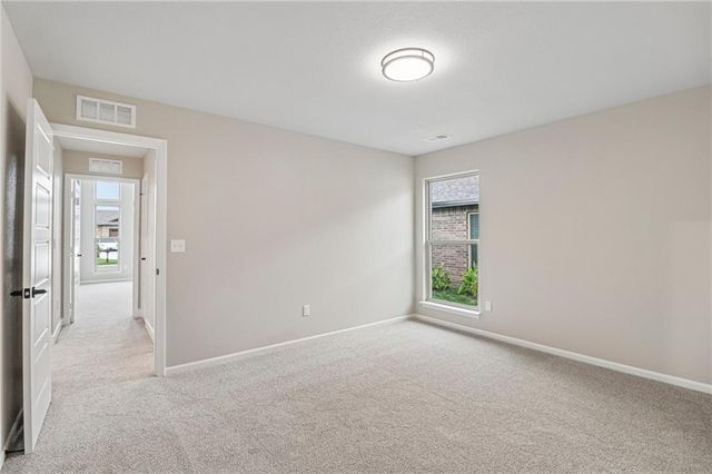 8523 Pickering Street, Lenexa, KS 66227
