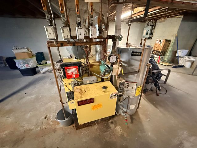 1 Highland Avenue, Claremont, NH 03743