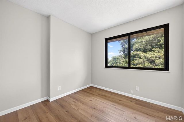11135 Towering Pines Drive, Florissant, MO 63136