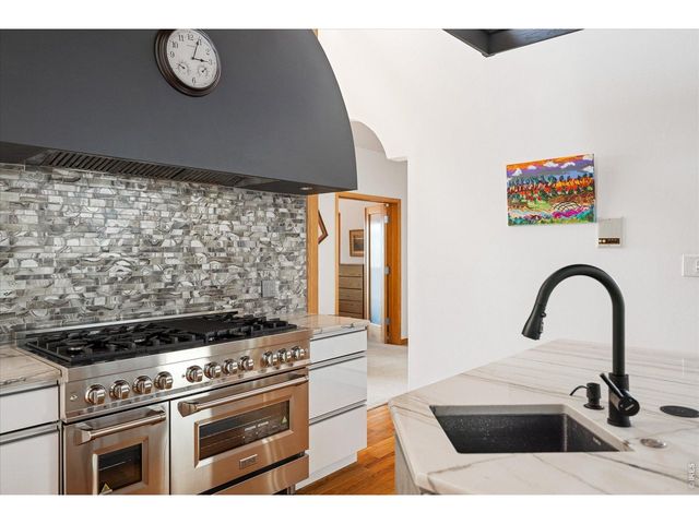 135 Poorman Rd, Boulder, CO 80302