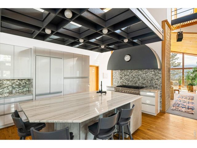 135 Poorman Rd, Boulder, CO 80302