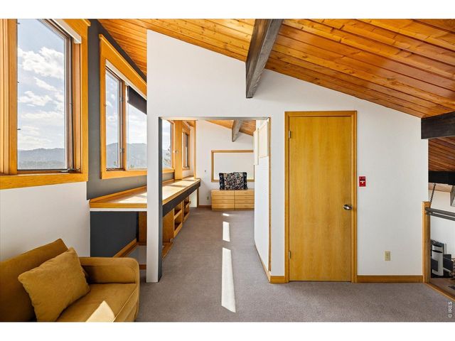 135 Poorman Rd, Boulder, CO 80302