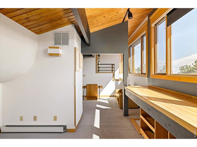 135 Poorman Rd, Boulder, CO 80302