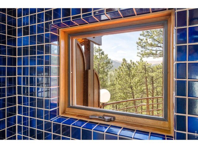 135 Poorman Rd, Boulder, CO 80302