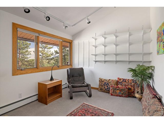 135 Poorman Rd, Boulder, CO 80302