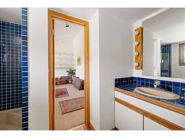 135 Poorman Rd, Boulder, CO 80302